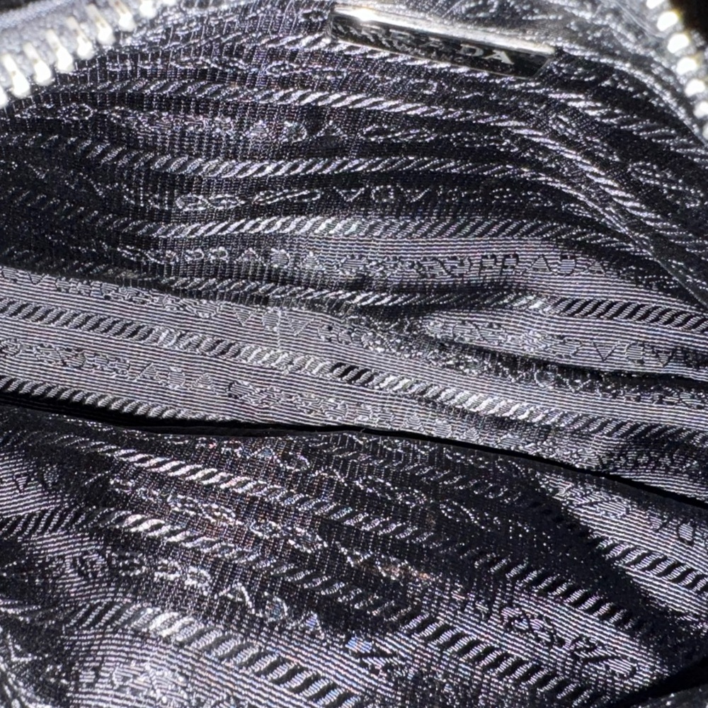 Prada Re-Edition 2005 Re-Nylon and Saffiano mini bag - Black - Picture 7 of 8